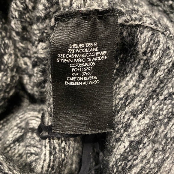 Alice and Olivia vest - Picture 2 of 4